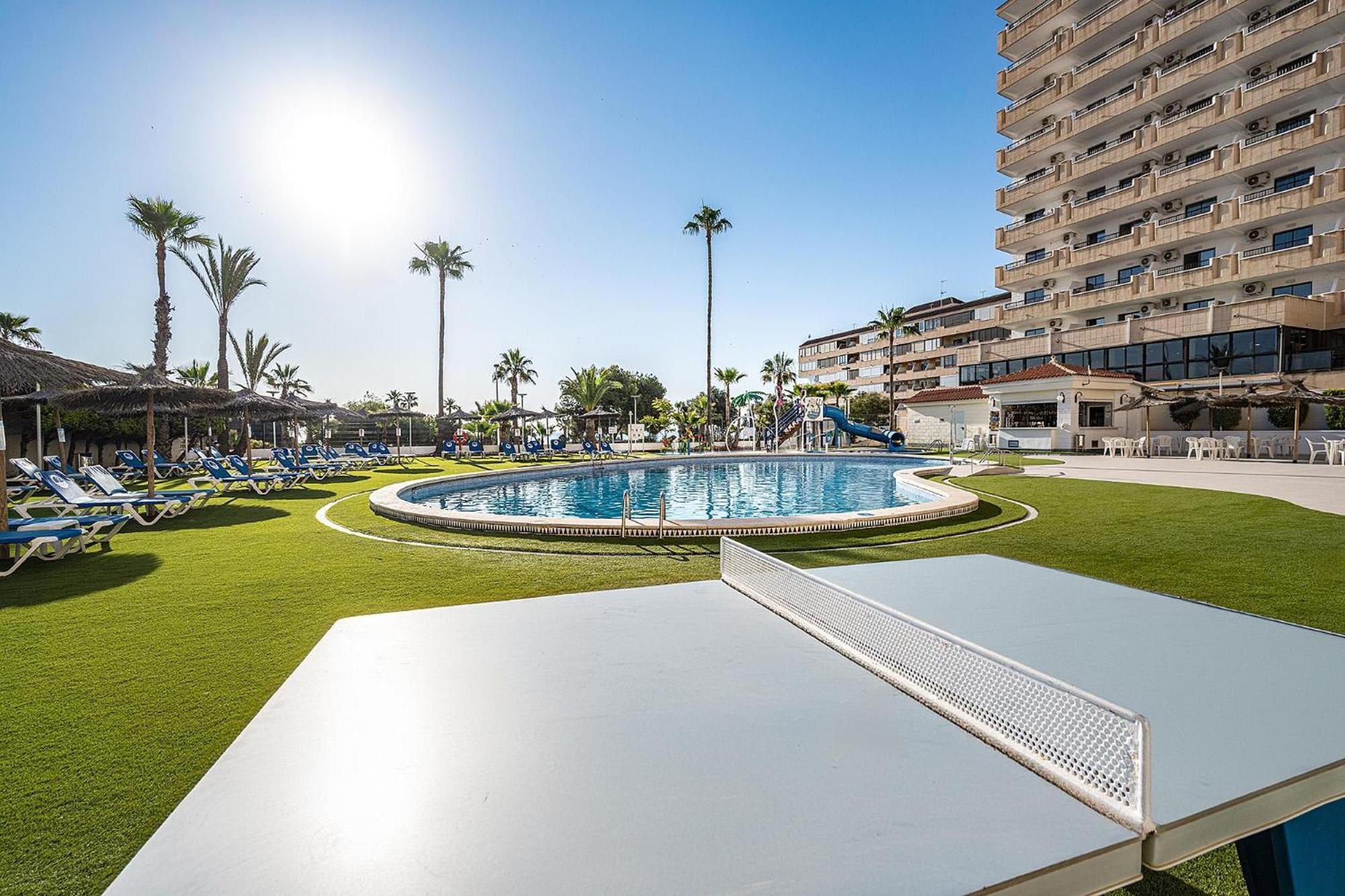 Hotel Playas De Торевиеха Екстериор снимка