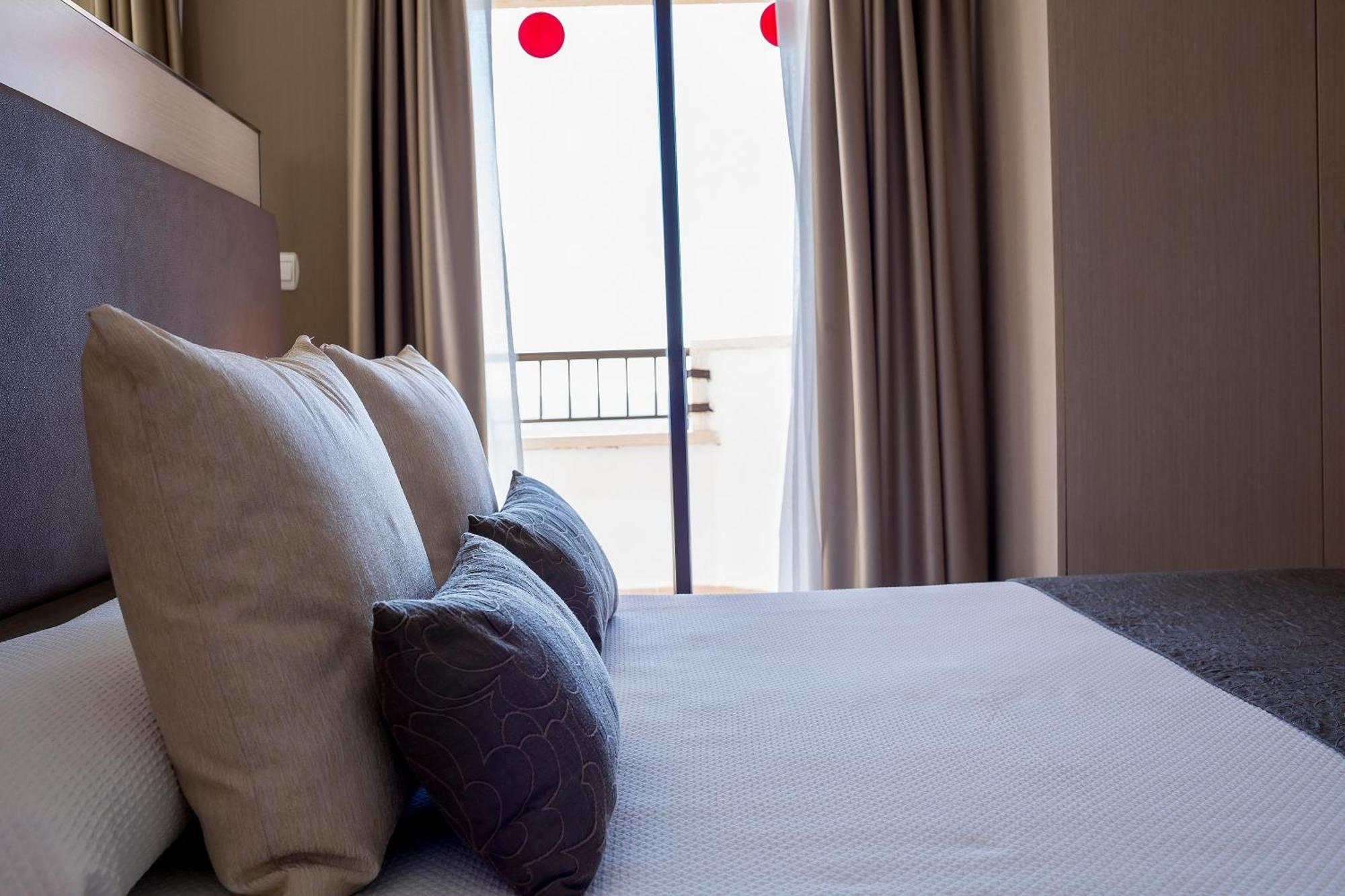 Hotel Playas De Торевиеха Екстериор снимка